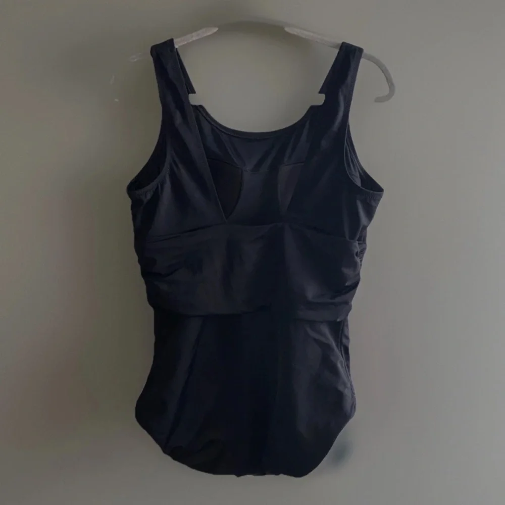 Lands End Women’s Size 14 Black‎ One Piece Swimsuit